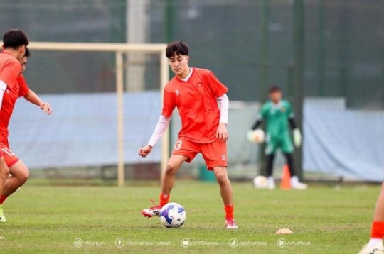 Sao Việt kiều từng lên U17 Việt Nam chốt tương lai tại đội bóng Pháp